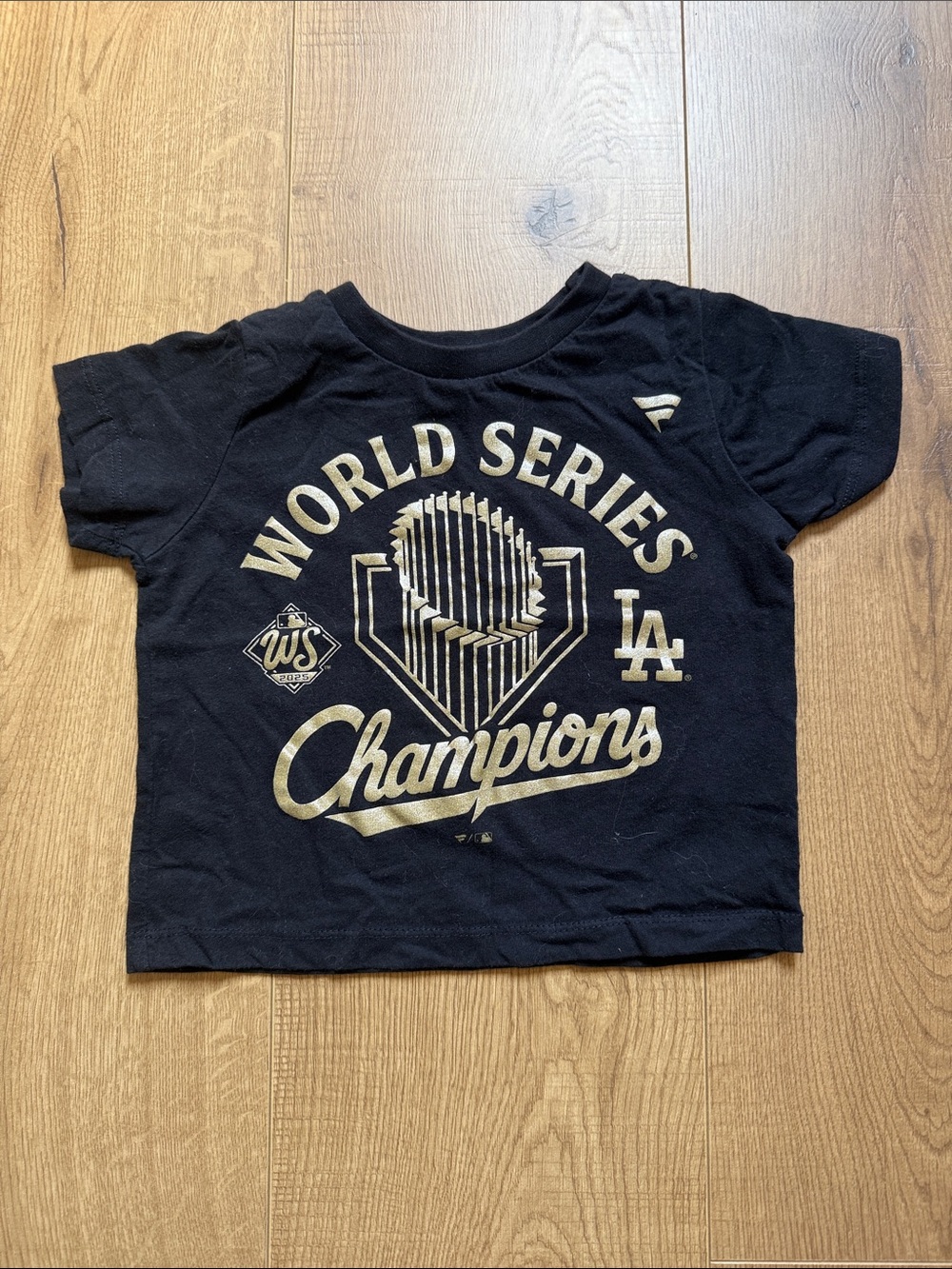 Dodgers 2T Kids Black Tee with Gold World Series Champions Graphic